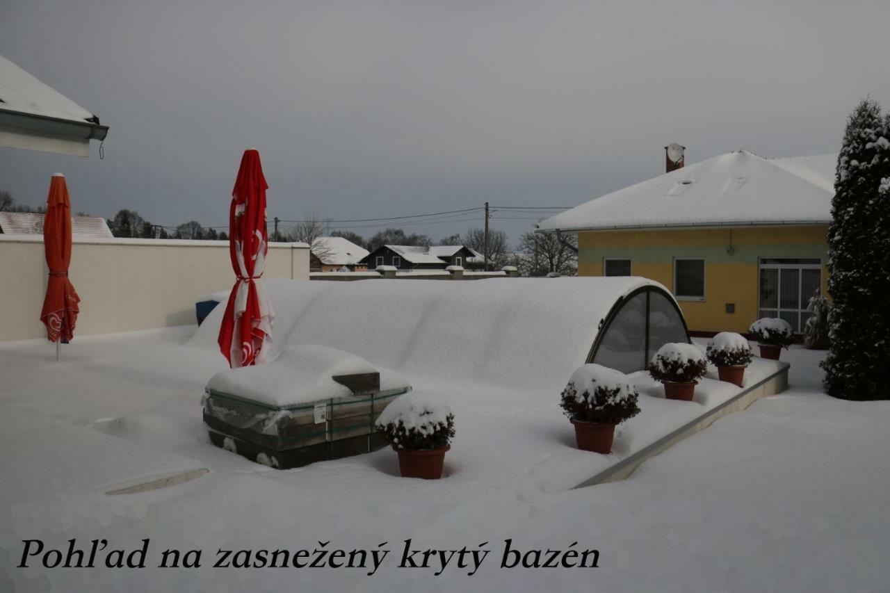 Podhájska Bungalovy Classic מראה חיצוני תמונה